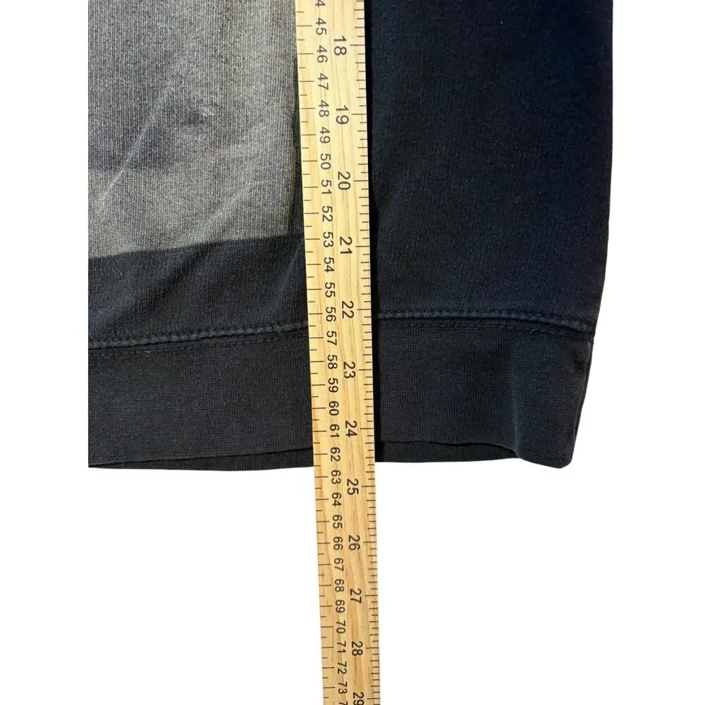 Unisex Black and Gray Graphic Print Crewneck Sweatshirt